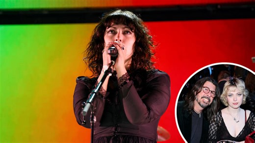 Dave Grohl's daughter Violet signs record deal with Republic Records