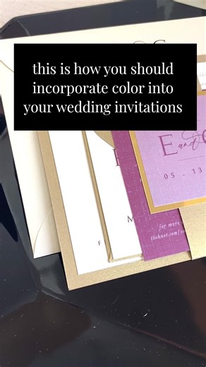 Tired of dull wedding invitations? Here's how to add a touch of elegance with color! Incorporating color into your wedding invitations can make a world of difference. To add balance and elegance, introduce neutral colors with a touch of glitz or shimmer. Thoughtfully using color helps guide your eyes to important details, and even bold wedding colors look timeless when paired with subtle neutrals. Keep it classy, balanced, and beautiful for an unforgettable invitation. 💍✉️ Ready to create stunn