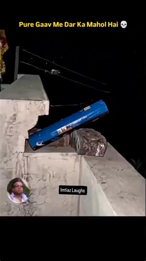 Imtiaz Laughs on Instagram: "Her boyfriend kept farting under the covers until it caused her actual brain damage. A couple was sleeping one night when the girlfriend suddenly felt dizzy and nauseous. Moments later, she passed out. Panicked, the boyfriend immediately called for an ambulance. At the hospital, doctors diagnosed her with hydrogen sulfide poisoning. Confused, they asked the man if she had been exposed to any toxic gas. but he denied it. After all, they're always together, so wouldn't