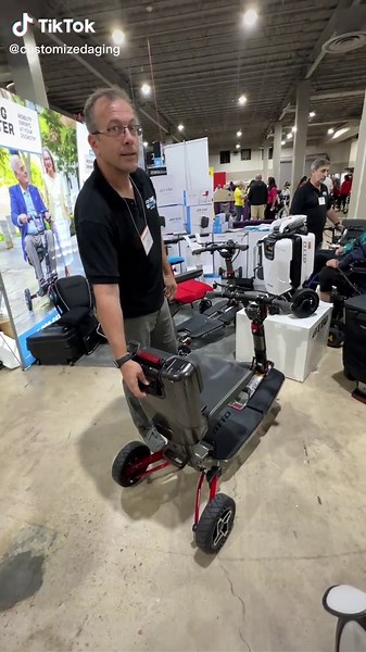 Folding Mobility Scooter: Compact Suitcase Size | Easy Travel