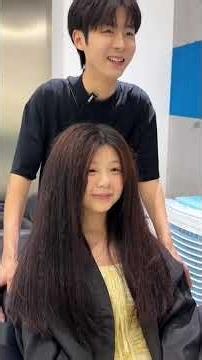 The hair volume every girl envies #NewLook #BigWavyHair #PermStyle #shorts