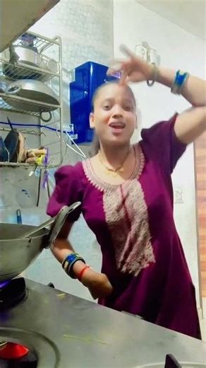 hot Bhor shuru ho Jala 💃💃💃💃