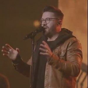 Joy to the World!! In spite of all 2020 has thrown at us, we still have the hope of a Savior who reigns! Let this be your declaration over this season, I’ve got joy in my soul!!! (Watch the full Live version out today!! https://fb.watch/2snmsXBGwr/ ) | Danny Gokey