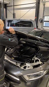 332K views · 2.1K reactions | Small sensor, big problem 﫣 #mechanic #repair #mercedes #cls #broken #car #CheckEngineLight #diesel | Marius RBE | Facebook