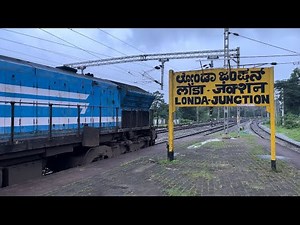 Powerful WDP-4 Class Locomotive Pulling BASAVA Express(17307)in Heavy Rain | Londa Junction”