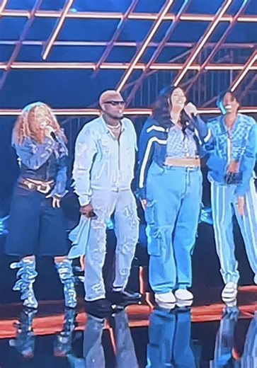 Ugh My heat🖤🖤🖤 Can they crown them winners already cuz nobody can top this❤️❤️❤️❤️ Thought Cameron was a calm tone but he really surprised me with that vocals, goosebumps just watching this again 😭 #fyp #foryoupage #explore #netflixseries #buildingtheband