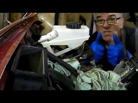 How To replace a T3/T25 Bus brake fluid reservoir.