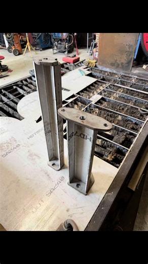 Making formed channel on our press brake #metalforming #pressbrake #stainless
