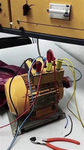 Arranque de motor trifasico a tres hilos con PowerFlex 40