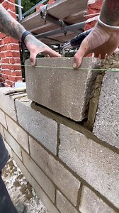 421K views · 1.7K reactions | Easiest way to cut a 6 inch block 隣#bricklaying #tradesman #construction #blockwork | Charlie Collison | Facebook