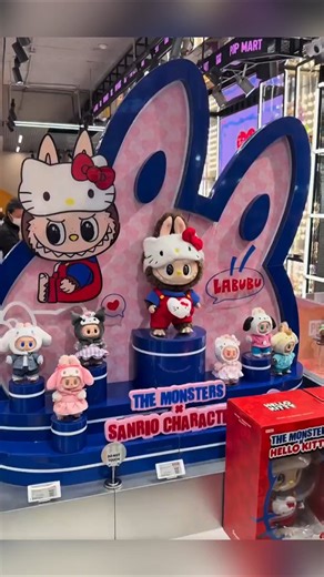 This Popmart Store is ADDICTIVE 😍 Labubu, Hello Kitty & Sanrio Heaven!