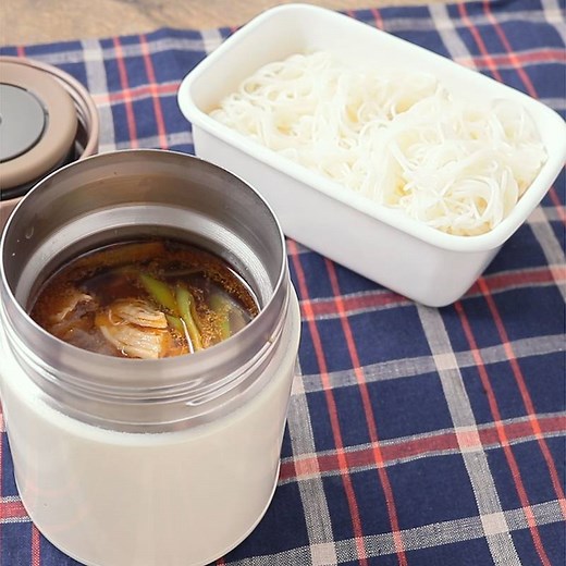 スープジャーで 鶏だしスープのつけ麺弁当 作り方・レシピ | クラシル