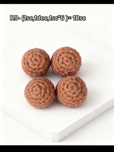 How to make amigurumi balls? 💁‍♀️#crochet #amigurumi #amigurumicrochet #tips #shortvideo #shorts