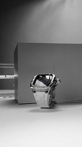 Made from Titanium with twice the strength and half the weight of stainless steel, combined with the same manufacturing methods that the Swiss watch industry has used for centuries, this watch with its timeless design will easily find its place in your watch collection. Our Apple Watch Cases are limited to only 99 pcs worldwide, each marked with a unique number engraved on the temple. | Golden Concept