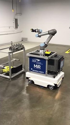 UR Robot and MiR Mobile Robot with Cognex Vision System