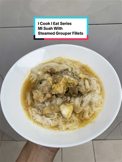 Delicious Steamed Grouper Fillets with Mi Suah