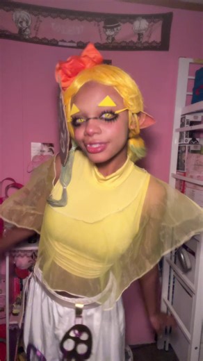 serving you frye realness ya dig? #cosplay #fyppppppppppppppppppppppp #splatoon #splatoon3 #frye #fryesplatoon #fryecosplay #fryeonaga #splatooncosplay #splatfest #blackcosplayer #deepcut #deepcutsplatoon #deepcutcosplay