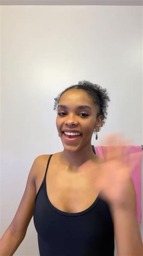 Tights Under on Instagram: "leotard pinch tutorial 🩰💗 #ballet #dancewear #ballethack #ballettips #ballerina #balletlife #balletlife #balletgram #balletpost #balletinspiration #foryou #reels #explore #trending #dancer #dancehack"