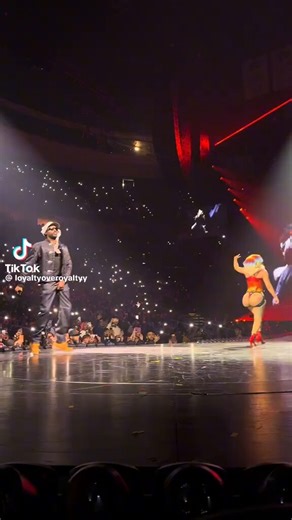 Cardi B was so happy to bring out Meek Mill at her 29th SOLD OUT show in Philadelphia. It's the jumping for me 😭