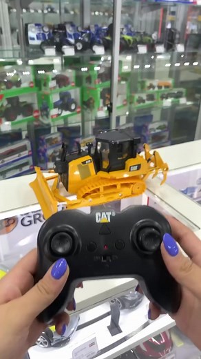 Bulldozer Caterpillar D7e a Control Remoto - ¡Consíguelo!