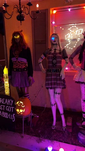Life-Sized Monster High Ghouls for Halloween Display