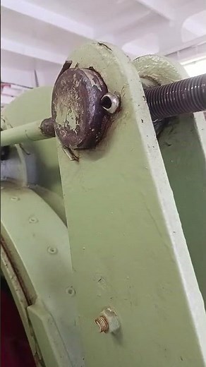mooring winch brake system