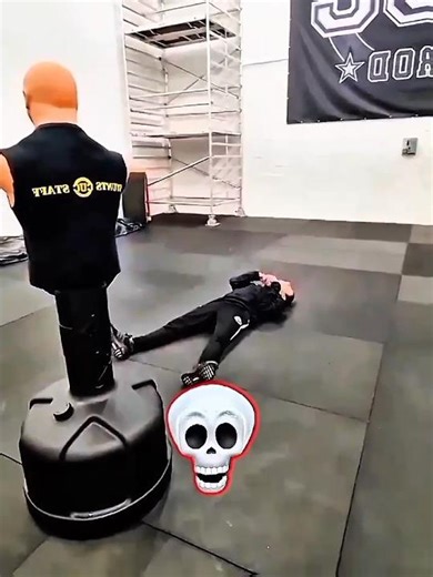 Punch Machine Fail 👊🏼😤 #punchmachine