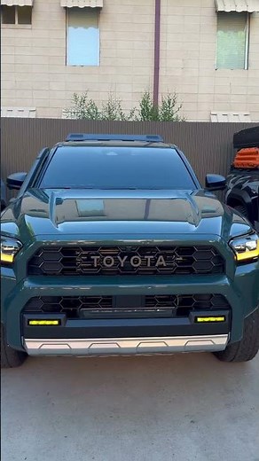2025 4Runner or Land Cruiser: better in low light? #cars