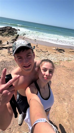 Dag 2 in Marokko🇲🇦🏄‍♀️🏄‍♂️volg voor dag 3😝#amsensimon #taghazout #foryou #viral #surf @simon_tcp @ADD