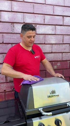 🧽Part 3: Δες πώς καθαρίζουμε μια ψησταριά υγραερίου! 📍 Στο Smart Gas φροντίζουμε και για τον επαγγελματικό καθαρισμό της ψησταριάς σου! Στο Part 3, σου δείχνουμε τα επόμενα βήματα του σχολαστικού καθαρισμού: ✅ Συναρμολογούμε ξανά την ψησταριά υγραερίου σου! ✅ Σκουπίζουμε με στεγνό πανί τις επιφάνειές της! ✅ Ελεγχουμε αν λειτουργεί σωστά! 📞 Αν θέλεις να πλύνουμε και την δικιά σου ψησταριά κάλεσέ μας στο 6907904066 ή στείλε μας μήνυμα! . . . #fyp #fyyp #foryou #4u #4you #4yourpage #gasgrillclea