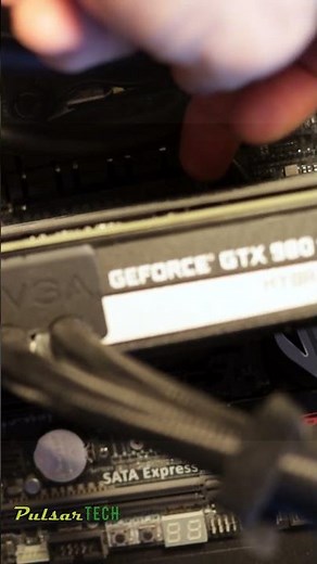 How to SAFELY Remove Graphics Card from PC #shorts