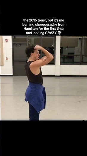 attempting Hamilton choreo for the first time… bless 🤡 #hamilton #broadway #dancer #dancing #2016