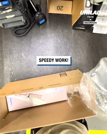This is how Amazon goods are packaged 📦 | UNILAD Tech
