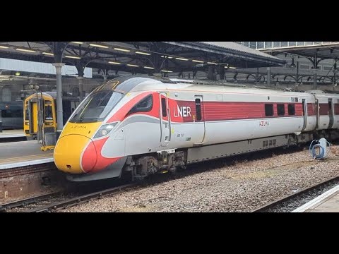 LNER Class 800 'Azuma' - 800112 departing Newcastle (20/09/25)