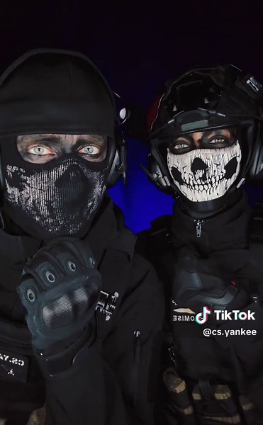 Best Friend Edition - Who Is Part 2 with CS.FOXTROT