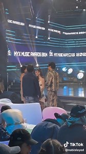 As expected from JarFyang and their never ending bardagulan charades 🥰😅 Their extra unique love language that keep most CVs hooked at first glance. #jarfyangonmyxmusicawards #MYXMusicAwards2024 #SofiaSmith #jarrengarcia #pbbjarren #pbbfyang #PBBGen11 #jarfyang Ctto | JarFyang Nation