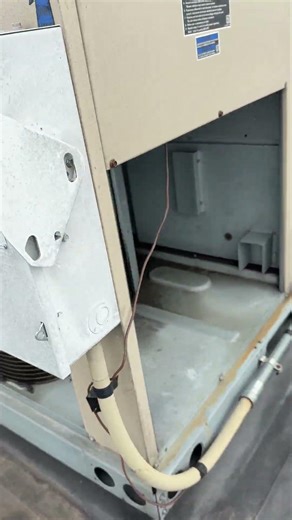 Allied RTU Refrigerant Leak Found 🔧💨