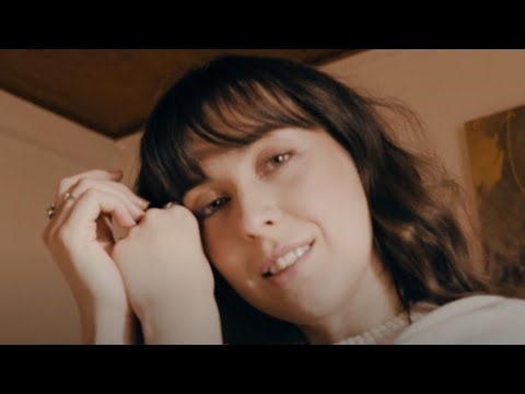 ELLIMEI - Mun ihminen (Virallinen lyriikkavideo)