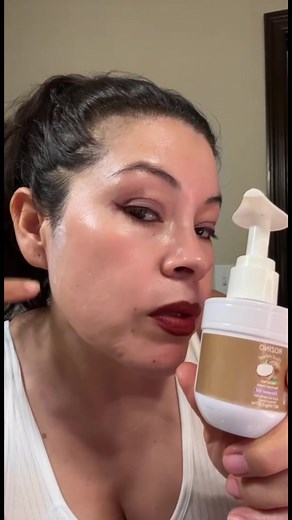 Unwanted facial hair can make even smooth skin look uneven. This gentle Coconut Oil Hair Removal Cream melts away fine hair around the face and hairline in minutes, leaving your skin soft, clean, and touchably smooth. No harsh waxing, no irritation, just a clean glow that lasts. | Apotheial