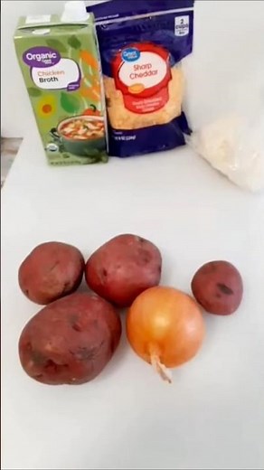 Only a Few Ingredients = Amazing Soup! 🥔