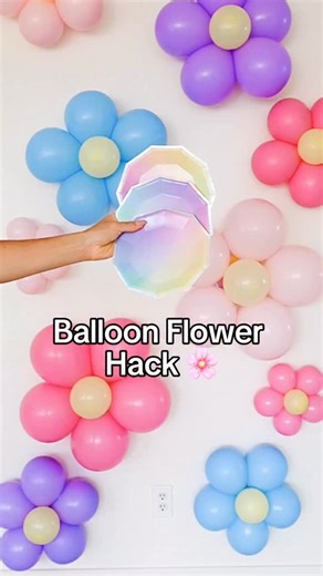 InflateDecorateCelebrate on Instagram: "Balloon Flower Hack 🌸 Easy way to make flower balloons with paper plates! . . . #balloontips #hack #DIY #balloons #balloondecor"