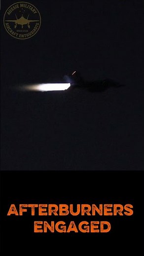 🔥 RAAF Super Hornet “Demon” Launches Into the Night | Full Afterburner Power! 💥