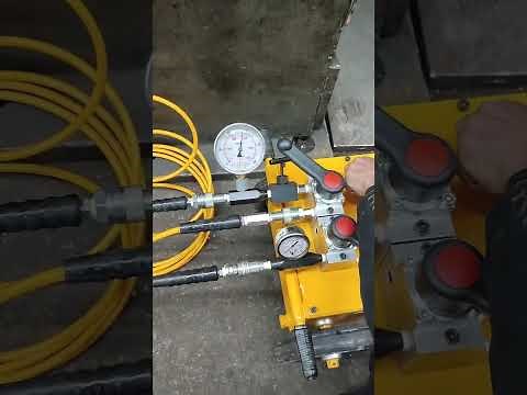 270 ton ; 12 strand stressing jack ( SJM-27025 ) pressure test at 800 bar
