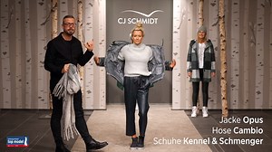 Die Schleswig-Holstein Top Models 2020 präsentieren die neuen Looks in den angesagten Grüntönen 🌿. Auf dem Laufsteg: Vera Barkowski, Tina Nowoczien & Ramona Schwarz. VERA 🍃 Mantel: https://www.cjschmidt.de/closed-damen-mantel-pure-pori-19827 Pullover: https://www.cjschmidt.de/gerry-weber-damen-pullover-19829 Hose: https://www.cjschmidt.de/street-one-damen-hose-emee-wide-cord-19828 Schuhe: https://www.cjschmidt.de/dr.-martens-damen-stiefel-pascal-virginia-15743 TINA 🦚 Jacke: https://www.cjschm