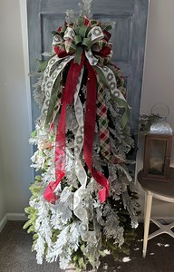 Large Christmas Bow for Tree, Cottage Christmas Tree Topper, Christmas Tree Topper Bow, Red and Green Holiday Tree Bow, Holiday Tree Bow - Etsy