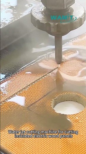 Water jet cutting machine for cutting insulated electric wood panels