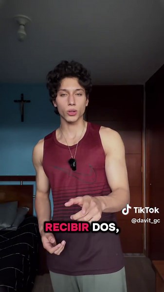 Estas 3 personas cambiaron mi mentalidad y mi vida: 💥 Ilia Topuria – disciplina absoluta 🥷 Jokoi Kennji – mentalidad fría y estratégica ⚽ Cristiano Ronaldo – ética de trabajo y visión Todo lo que soy hoy empezó por la forma en la que aprendí a pensar. Si trabajas en tu cabeza, tu vida cambia 🔥 #mentalidad #disciplina #glowupmasculino #motivacion #mejorversion