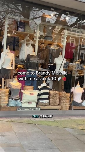 Come to Brandy Melville with me as a uk 10💋 #brandymelville #tryon #uk10 #fyp #brandy