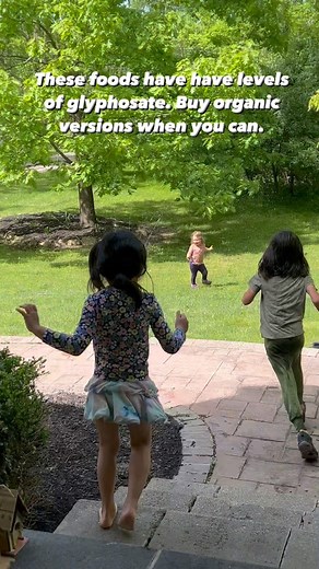 Glyphosate is the main active ingredient in Roundup, a weed-killer you are probably familiar with. It’s the most widely used chemical herbicide in the world, and there is a good chance that it is in many of the foods you are eating. 😐️ Why is this a problem? Because glyphosate is linked to cancer.👎🏼 Roundup is regularly sprayed on many conventional “farms” to kill weeds. The makers of RoundUp even invented GMO plants that are resistant to Roundup. This means the whole field can be heavily spr