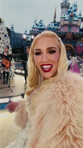 see u christmas morning at Disney Parks Magical Christmas Day Parade ❄️ ‪@ABC‬ ‪@disneyplus‬ ‪@hulu‬ gx